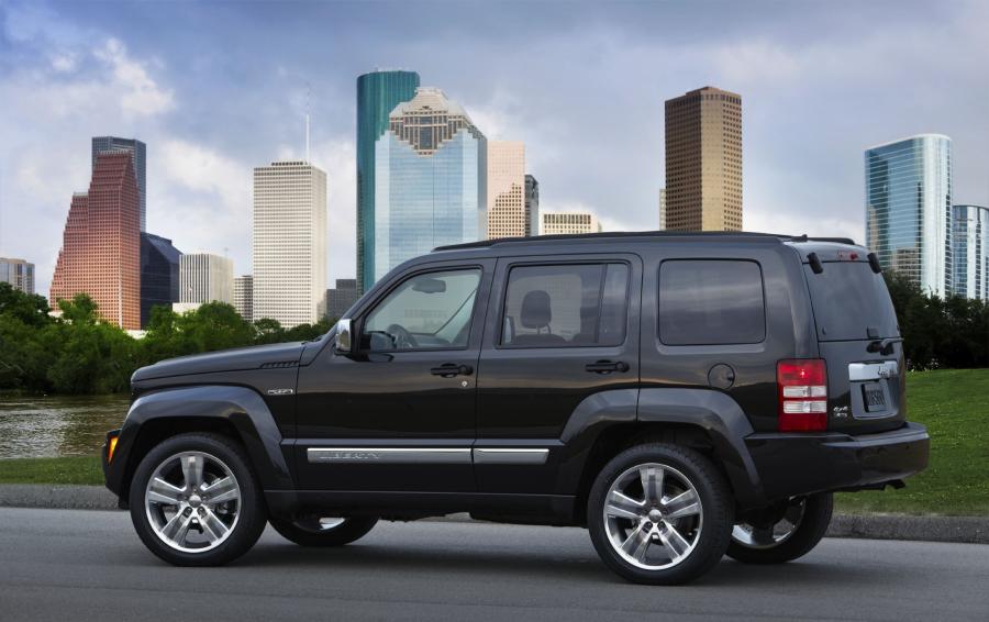  Jeep Liberty 2011 года  (фото 10 из 16)